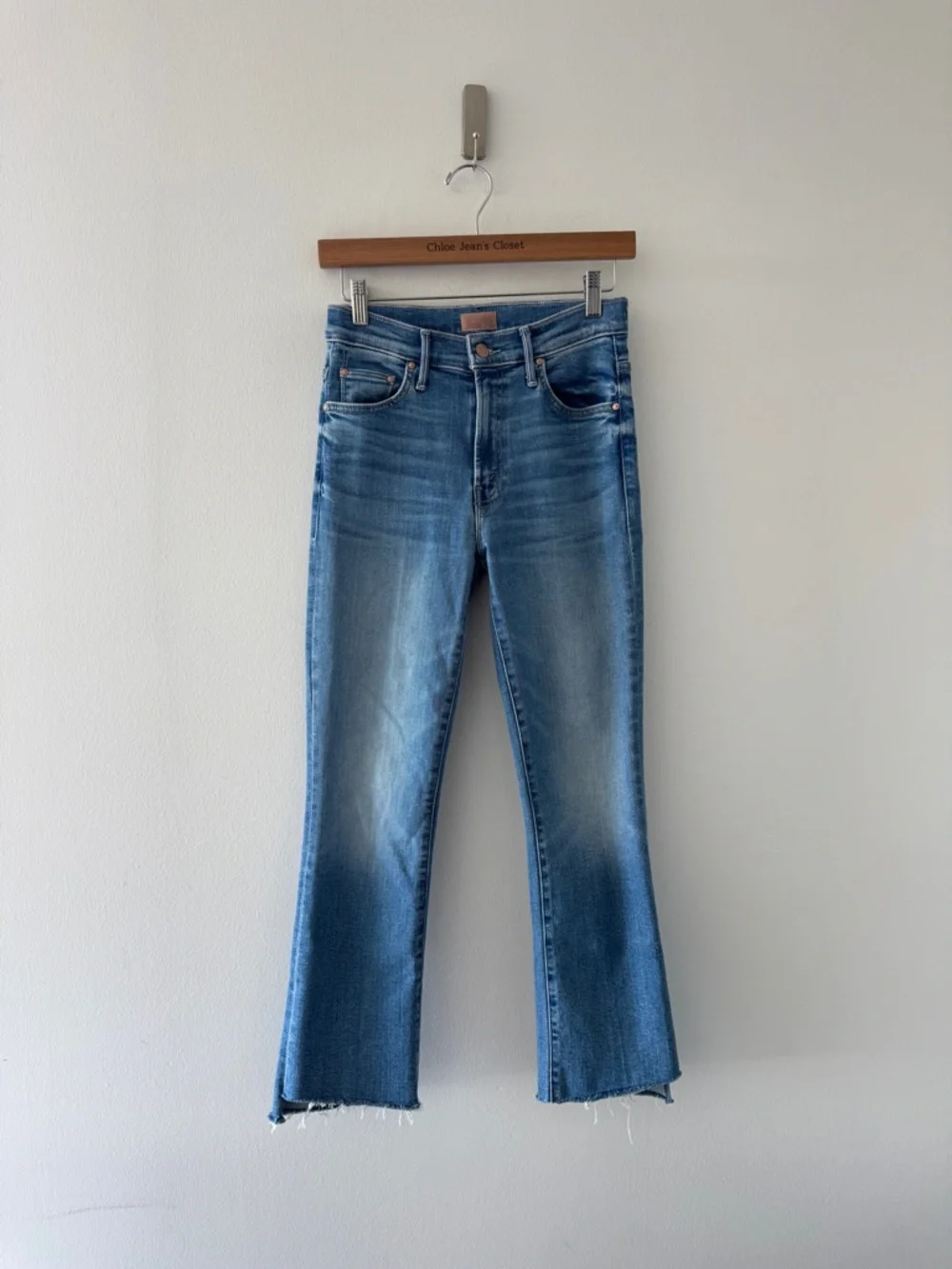 MOTHER The Insider Crop Step Fray Jeans in Out Of The Blue 26 - Picture 3 of 8